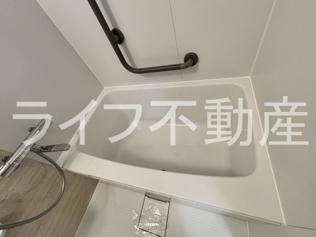 アバハイム西村の浴室|落ち着いた空間のお風呂です