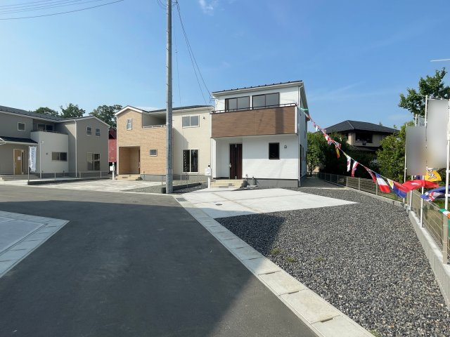 新築戸建・建売　本宮市仁井田五百川　Livele Garden　全6棟の駐車場