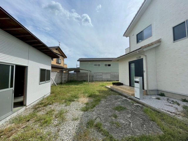 群馬県高崎市白岩町801-8の庭