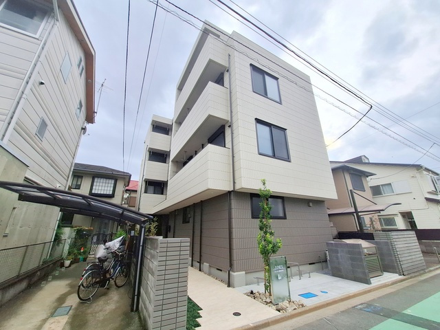 ジュネス浦和元町の外観