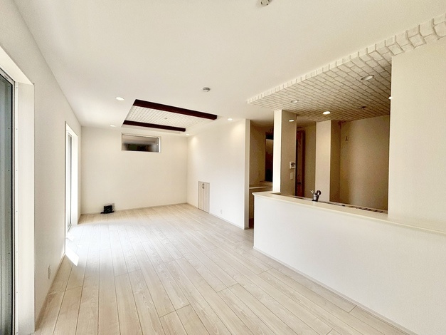 知多郡東浦町石浜田之助　全2棟　新築戸建の居間・リビング
