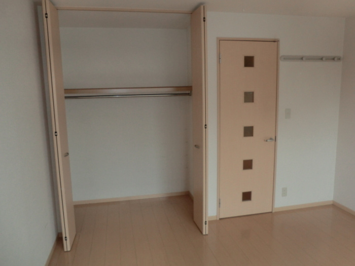 プレシャスコート【10，000円キャッシュバック対象物件】の収納|十分な収納スペースがあります