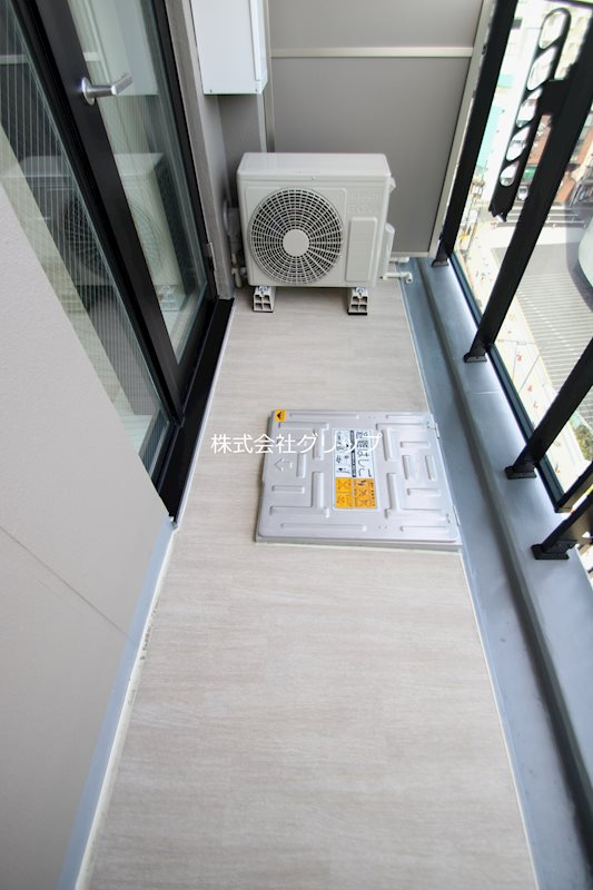 エル・セレーノ横浜関内デューエのバルコニー