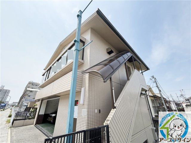 大蔵中町貸事務所の外観