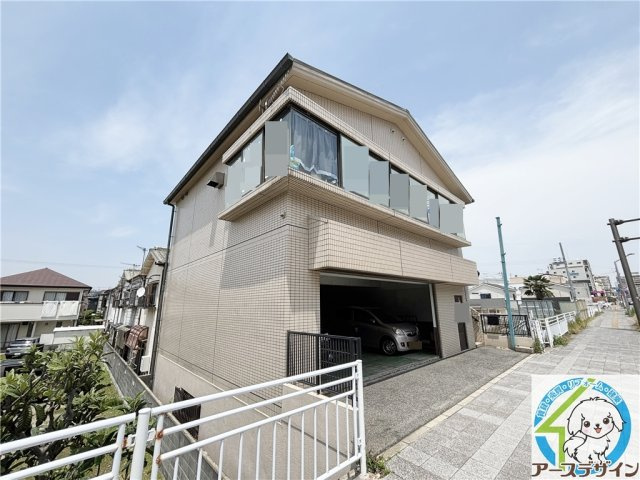 大蔵中町貸事務所の外観