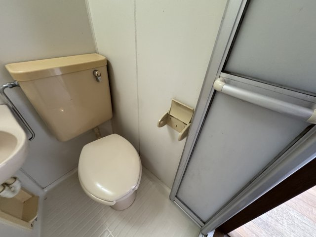 グランヴェルデ中桜塚のトイレ