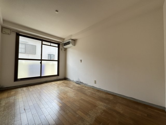 グランヴェルデ中桜塚の居間・リビング