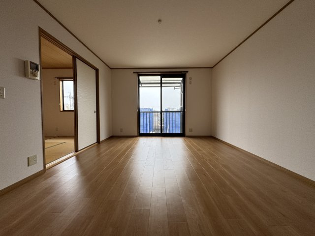 豊友スカイハウスの居間・リビング