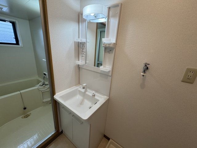 豊友スカイハウスの独立洗面台