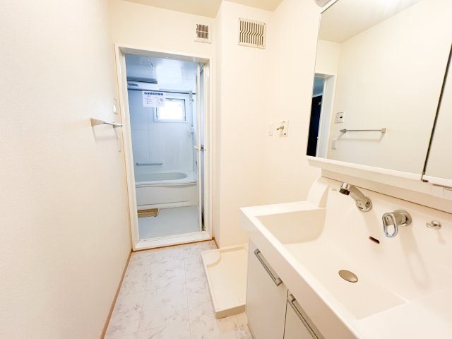 エクセル２１の洗面所