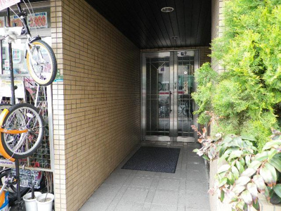 【エントランス】 | メロウィングパレス