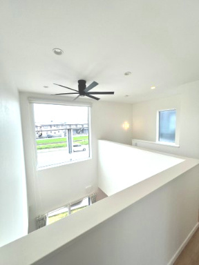 富田東展示場　ルミナス　戸建てのその他|2階の吹き抜けがもたらす解放感と光の広がり。心地よい空間を演出します。