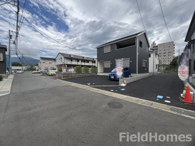 秦野市曽屋新築戸建て　第27-2号棟の前面道路含む現地写真|前面道路含む現地写真です。