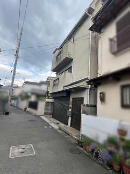 【前面道路含む現地写真】