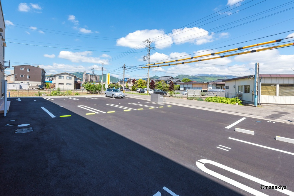 アニマート高田の駐車場|駐車場