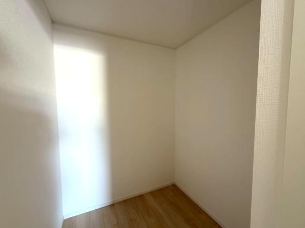 和歌山市和歌川町　第1-1号棟の収納