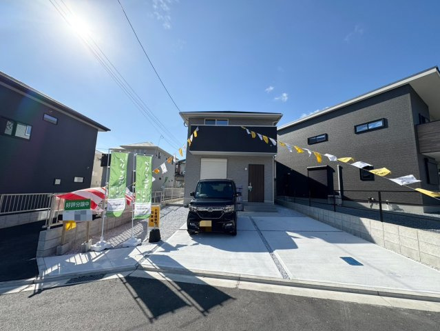 SUN COURTーサンコート－小倉南区上吉田1丁目【小倉南区　新築戸建て】の駐車場|駐車スペース並列２台【小倉南区　新築戸建て】