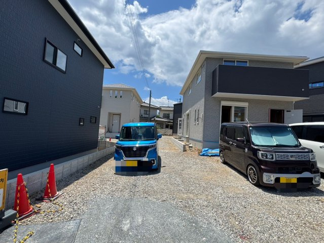 SUN COURTーサンコート－小倉南区上吉田1丁目【小倉南区　新築戸建て】の前面道路含む現地写真|現地撮影　2025,7,15　SUN COURTーサンコート－小倉南区上吉田1丁目【小倉南区　新築戸建て】