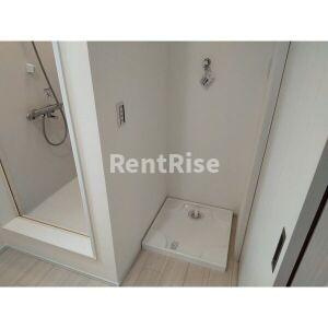 小信中島ガレージハウスの駐車場