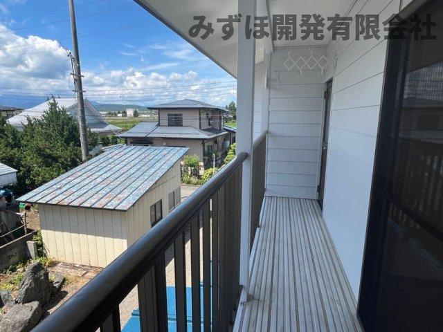 米沢市窪田町窪田117-18のバルコニー|バルコニーがあります