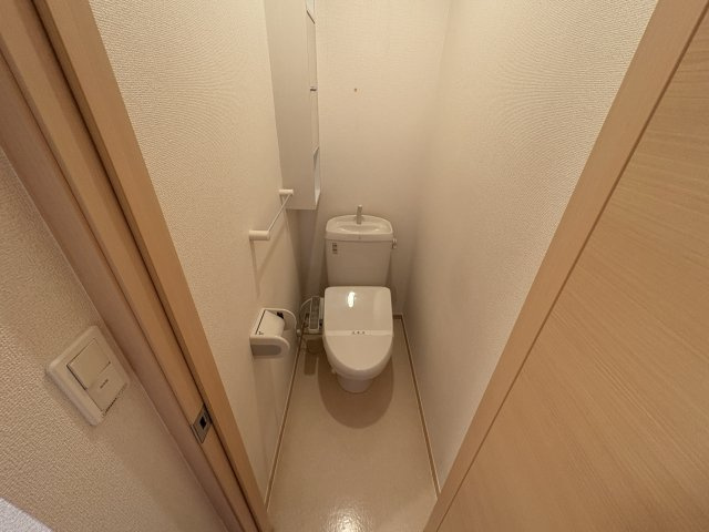 三木市平田のアパートのトイレ