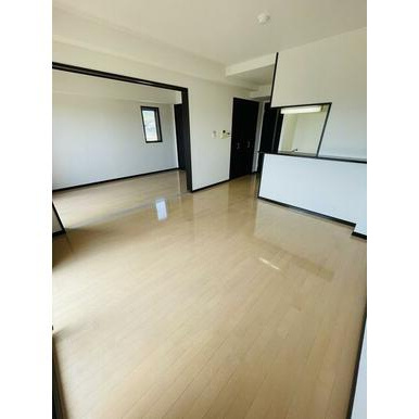 デュアラス・フレアの居間・リビング