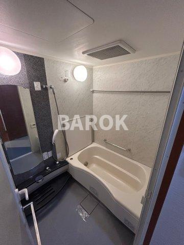 アンピール天神東の浴室