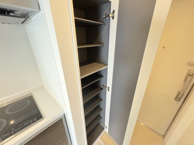 リブリ・サンヴェーラのその他