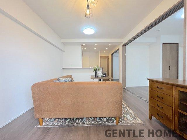 朝日プラザ大橋南の居間・リビング