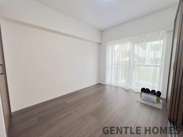 朝日プラザ大橋南の洋室