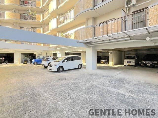 朝日プラザ大橋南の駐車場