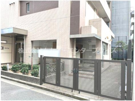 マンションフェリーチェのエントランス
