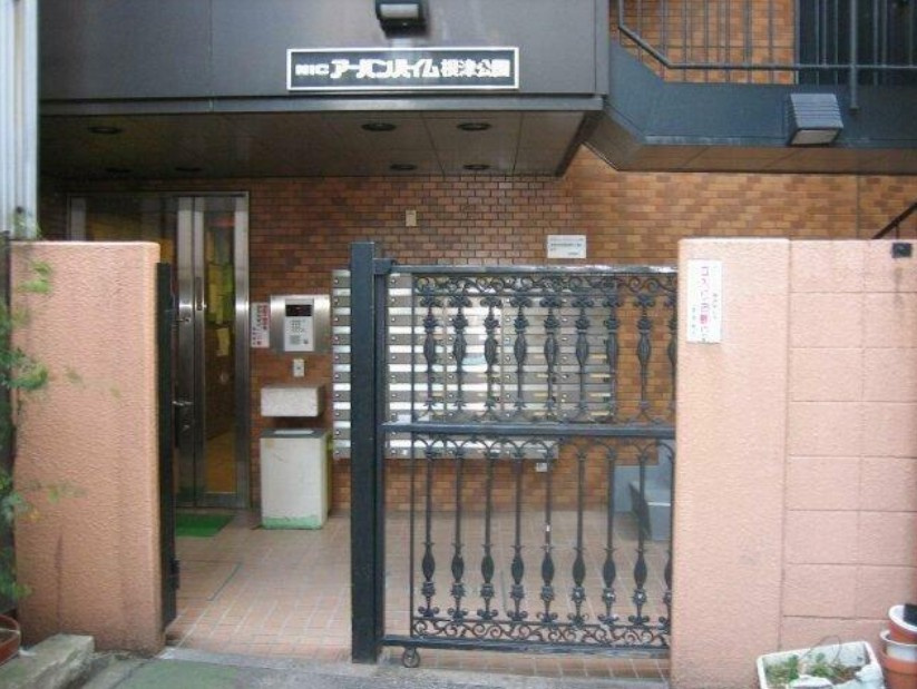 【エントランス】