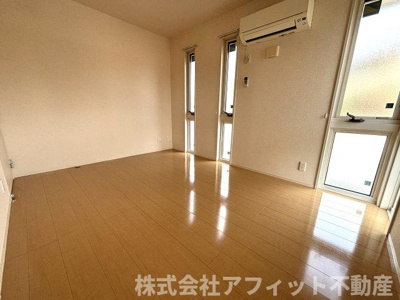 【寝室】 | サニーハウス | 洋室6.1帖
