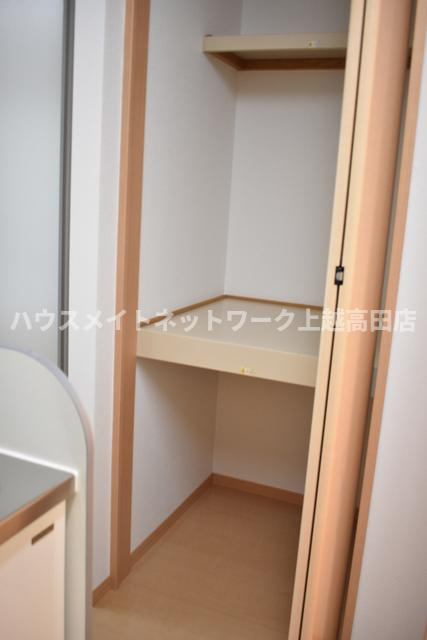 ロイヤルガーデン南城　Ａ棟の収納|クローゼット