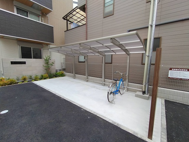 神戸市兵庫区塚本通７丁目のアパート