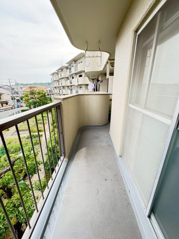 上穂積住宅１棟のバルコニー