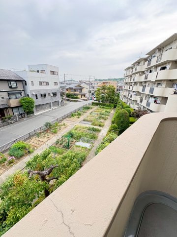 上穂積住宅１棟の展望