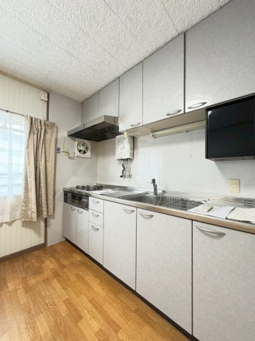 上穂積住宅１棟のキッチン