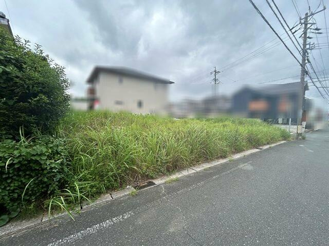 売地　豊橋市佐藤4丁目10番1の前面道路含む現地写真|現地写真（前面道路含む）