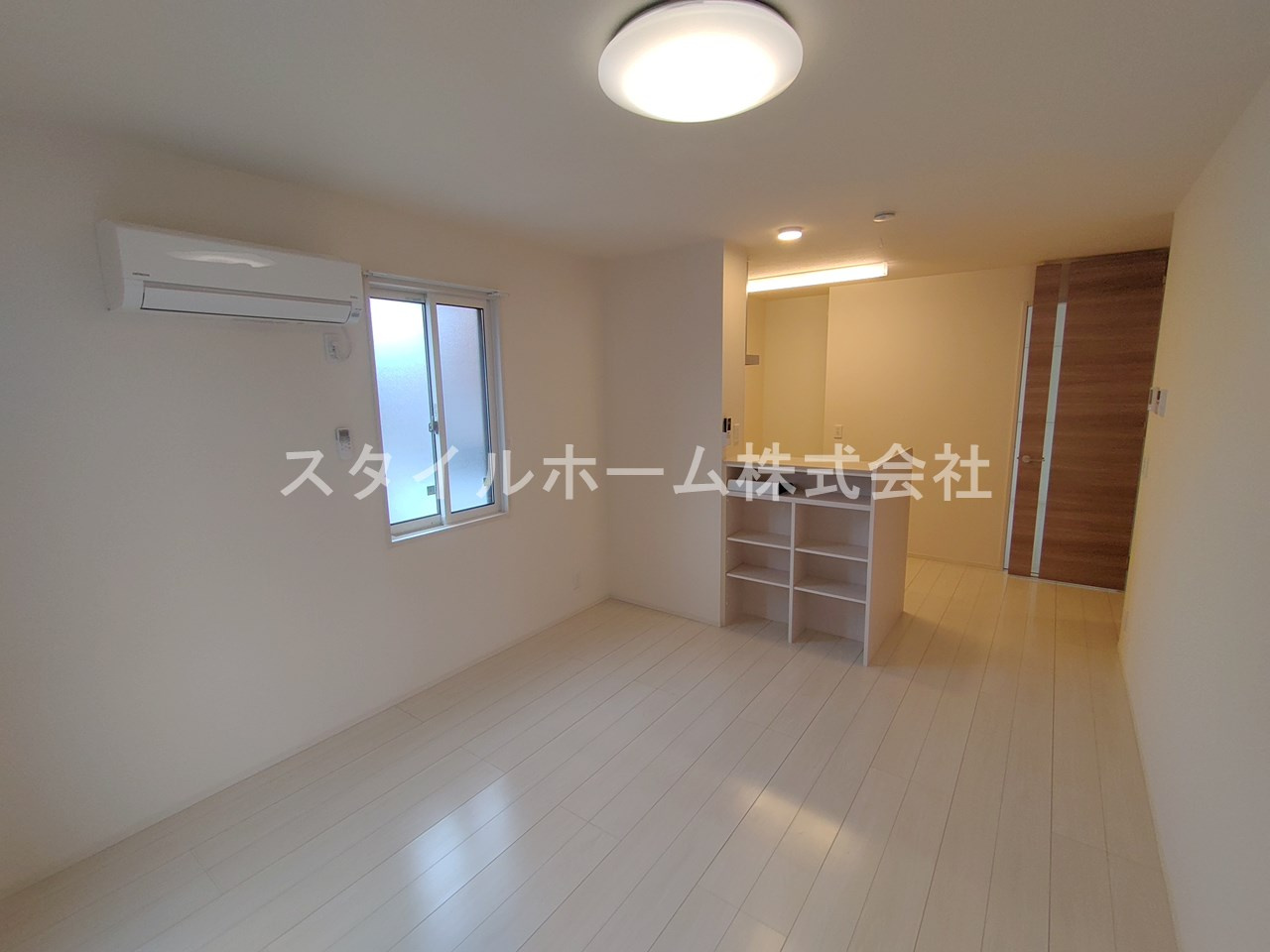 プランドールⅥの居間・リビング