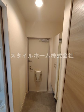 プランドールⅥの玄関