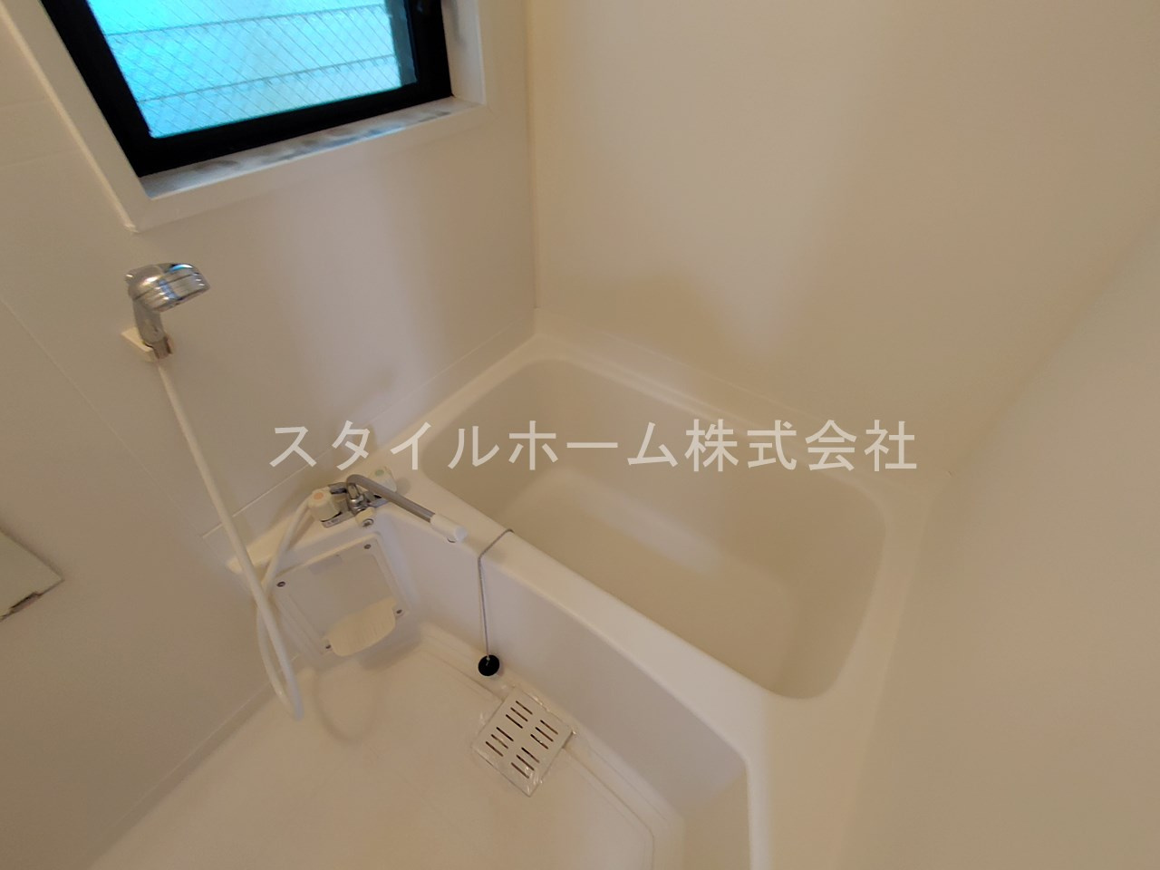 サントラスト　Aの浴室