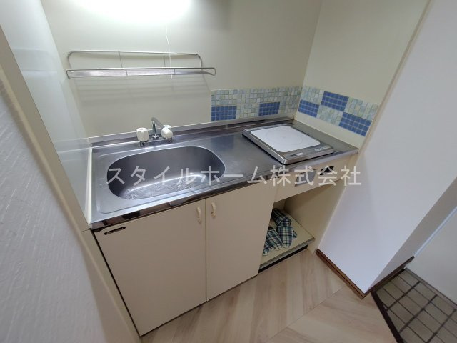 サントラスト　Aのキッチン