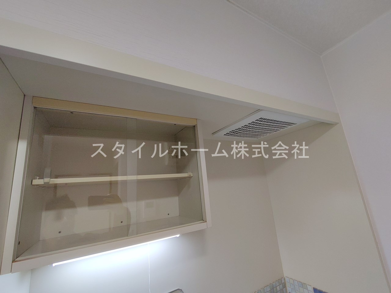 サントラスト　Aのキッチン