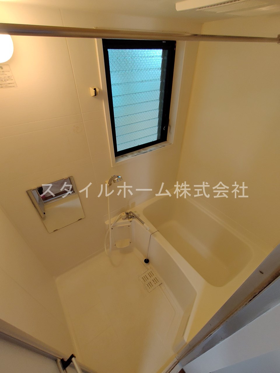 サントラスト　Aの浴室