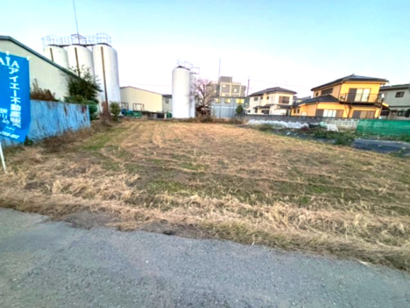 狭山市大字上奥富の売地の前面道路含む現地写真|２区画販売中