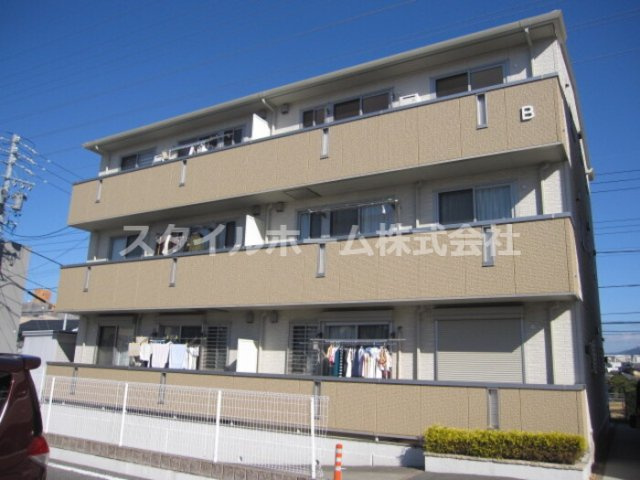 ラ・フルール　Ｂ棟