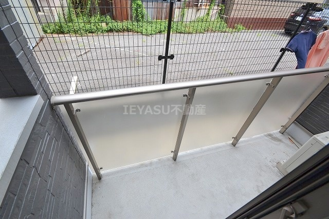 RIVERE吉島のバルコニー
