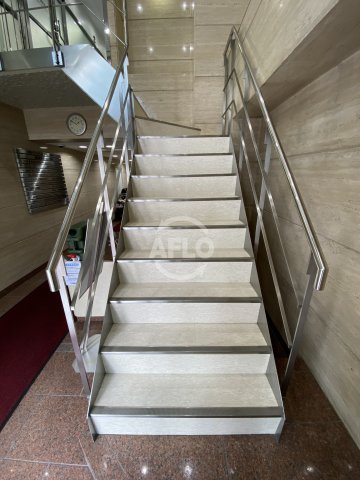 若杉グランドビル別館のその他共用部分|若杉グランドビル別館　階段